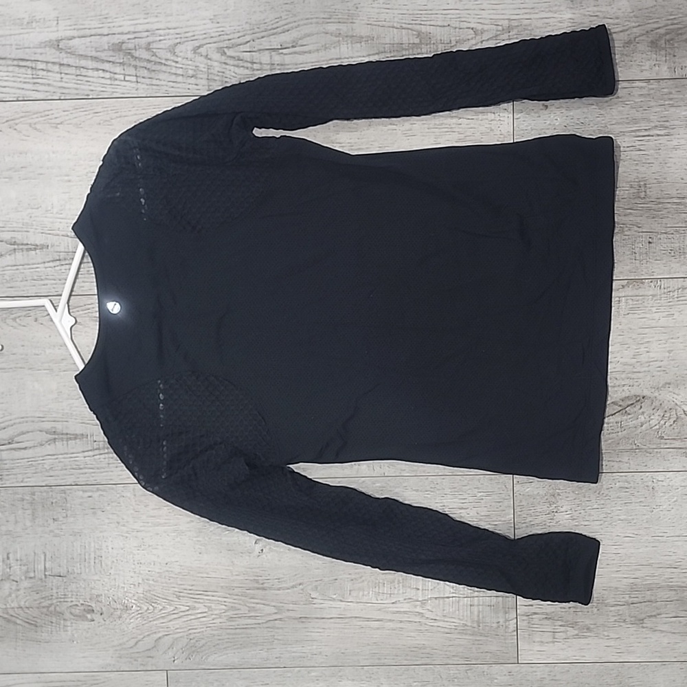Lorna Jane top - Picture 5 of 7